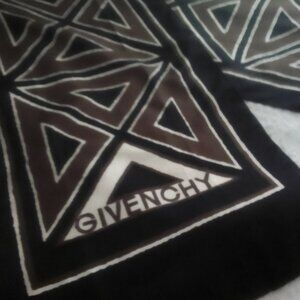 GIVENCHY VINTAGE SILK SCARF